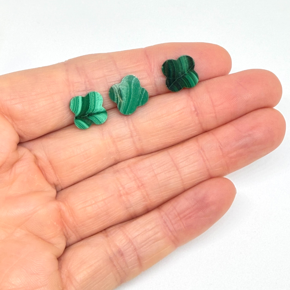 12 x 12 x 2mm Malachite - Flat Quatrefoil 3pc Pack - Image 4