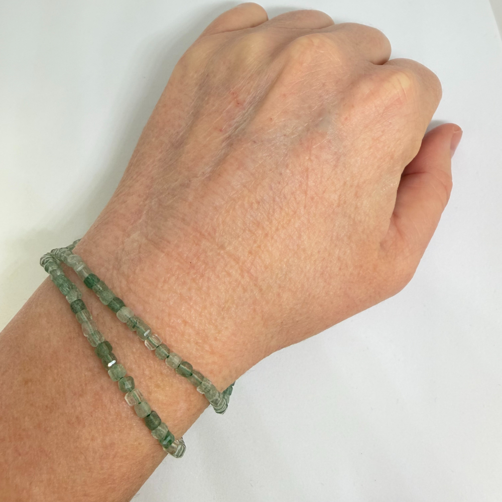 3 x 3mm Green Strawberry Quartz Beads - Faceted Cube Gemstone Strand (38cm) - Image 3