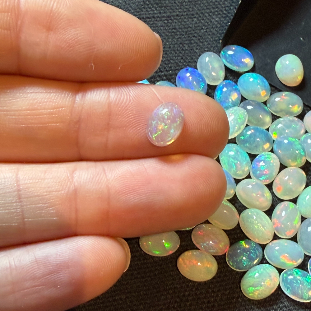 Ethiopian Opal 8x6mm Oval Cabochon 2pcs INDIA - Image 3